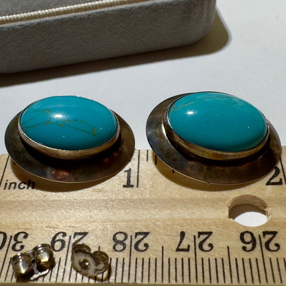❌SOLD❌ Vintage Handmade Large Turquoise Stud Earrings Solid 925 Sterling Silver - Picture 7 of 15